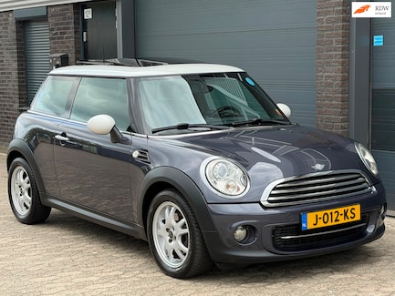 MINI Cooper 0
