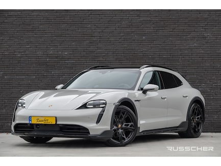 Porsche Taycan Cross Turismo 0
