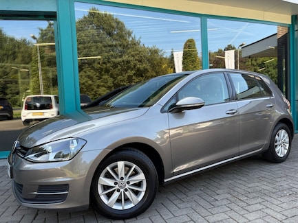 Volkswagen Golf 0