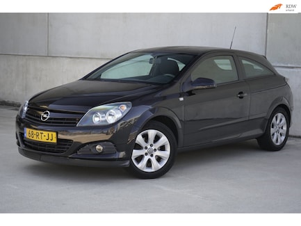Opel Astra 0