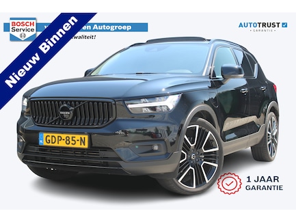 Volvo XC40 0