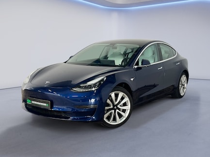 Tesla Model 3 0