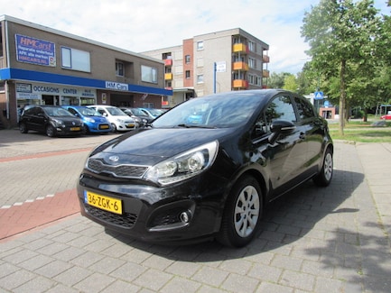 Kia Rio 0