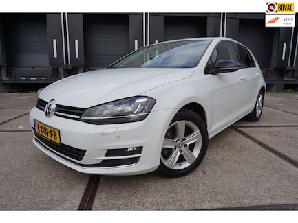 Volkswagen Golf 0