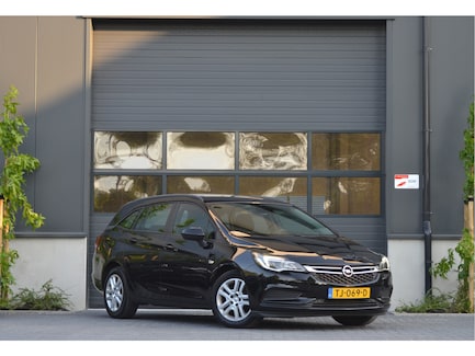 Opel Astra 0