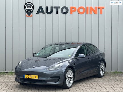 Tesla Model 3 0