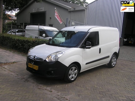 Opel Combo 0