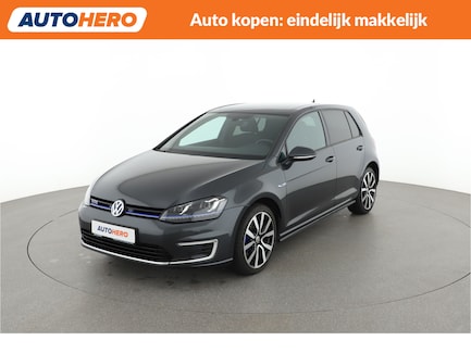 Volkswagen Golf 0