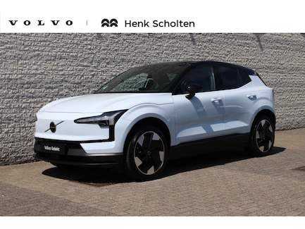 Volvo EX30 0
