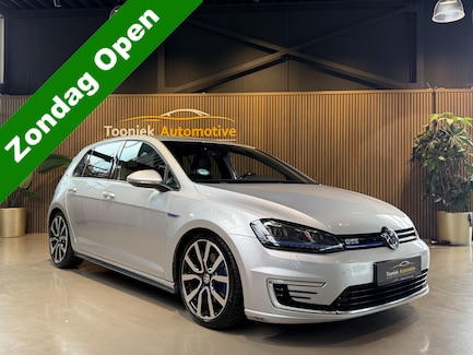 Volkswagen Golf 0