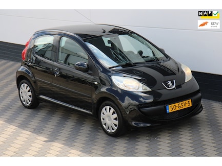 Peugeot 107 0
