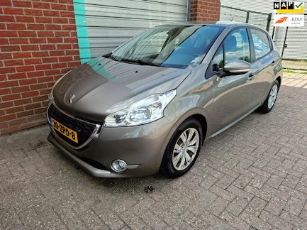 Peugeot 208 0