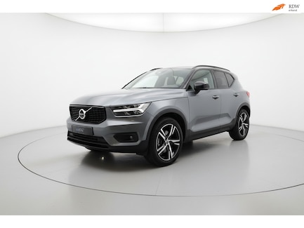 Volvo XC40 0