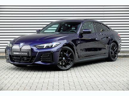 BMW i4 0