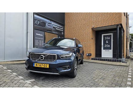 Volvo XC40 0