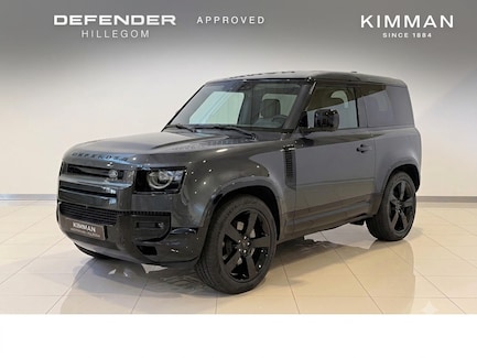Land Rover Defender 0