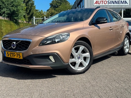 Volvo V40 Cross Country 0
