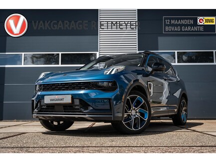 Lynk & Co 01 0