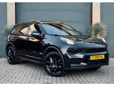 Lynk & Co 01 0