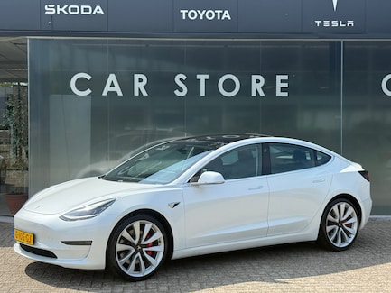 Tesla Model 3 0