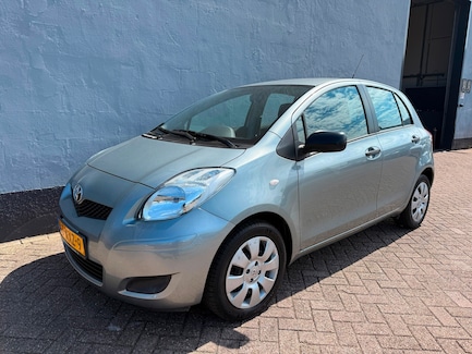 Toyota Yaris 0