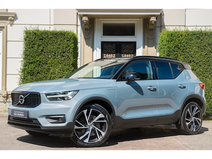 Volvo XC40 0
