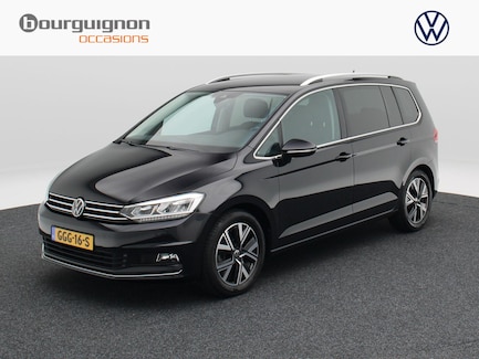 Volkswagen Touran 0