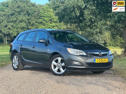 Opel Astra 0