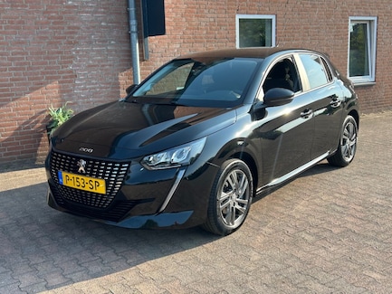 Peugeot 208 0