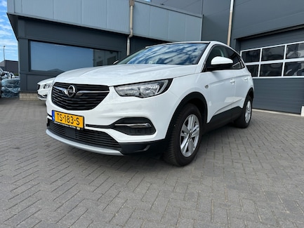 Opel Grandland 0