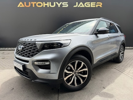 Ford Explorer 0