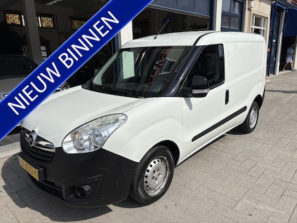 Opel Combo 0