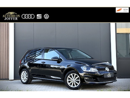 Volkswagen Golf 0
