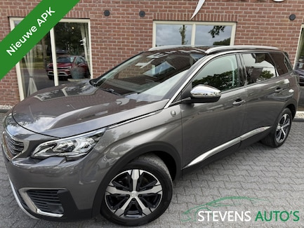 Peugeot 5008 0