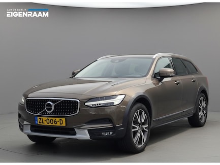 Volvo V90 Cross Country 0
