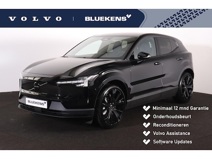 Volvo EX30 0