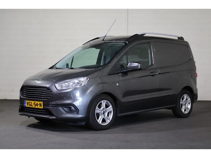 Ford Transit Courier 0