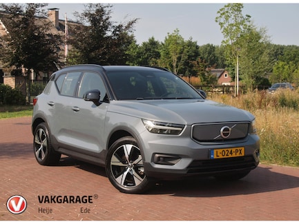 Volvo XC40 0