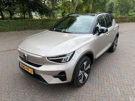 Volvo XC40 0