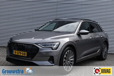 Audi E-tron 0