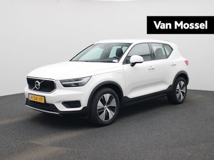 Volvo XC40 0