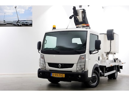 Renault Maxity 0