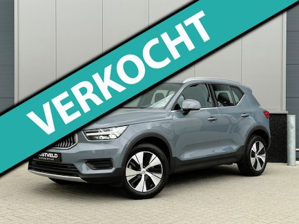 Volvo XC40 0