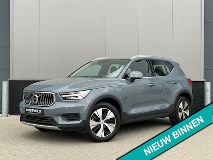 Volvo XC40 0