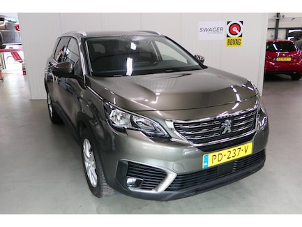 Peugeot 5008 0
