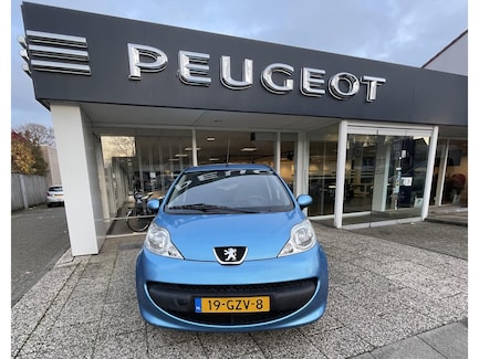 Peugeot 107 0