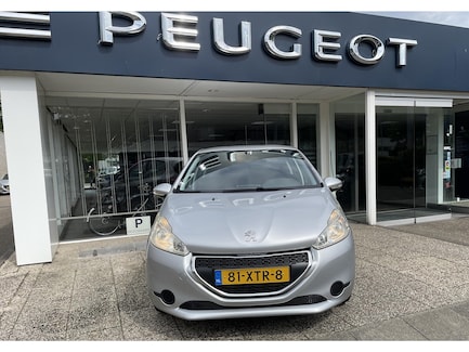 Peugeot 208 0