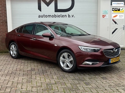 Opel Insignia 0