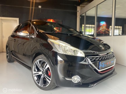 Peugeot 208 0
