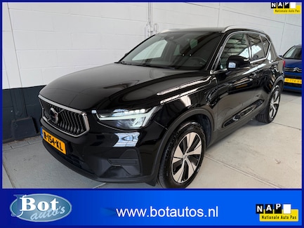 Volvo XC40 0